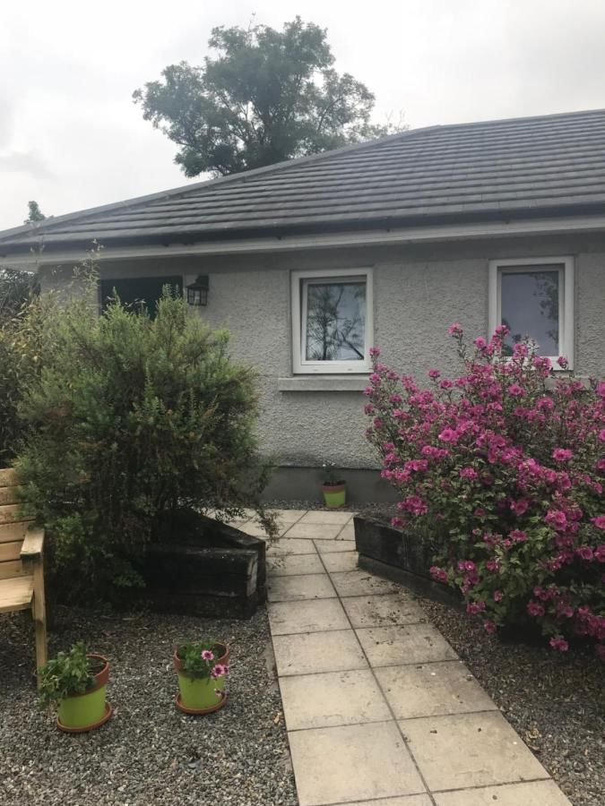 Дома для отпуска Kilcloon Self Catering Cottages & Studios Мейнут-25