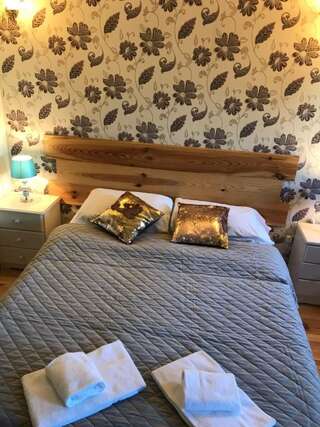 Дома для отпуска Kilcloon Self Catering Cottages & Studios Мейнут Дом для отпуска-2