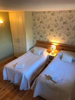 Дома для отпуска Kilcloon Self Catering Cottages & Studios Мейнут Дом для отпуска-5