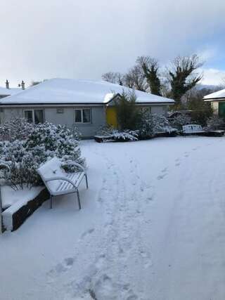Дома для отпуска Kilcloon Self Catering Cottages & Studios Мейнут Дом для отпуска-25