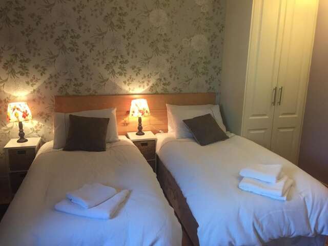 Дома для отпуска Kilcloon Self Catering Cottages & Studios Мейнут-38
