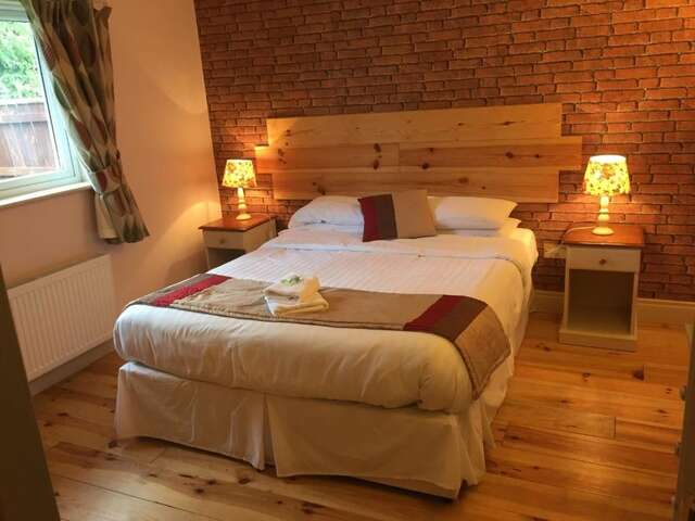 Дома для отпуска Kilcloon Self Catering Cottages & Studios Мейнут-50